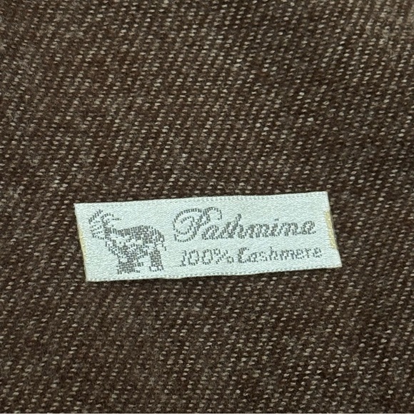 NEW Pashmina Neutral Colored Checkered Fringe 100% Cashmere Scarf Size 27x64 - Picture 10 of 10